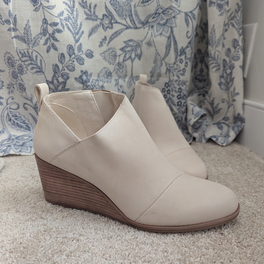 Toms Cream Wedge Ankle boot